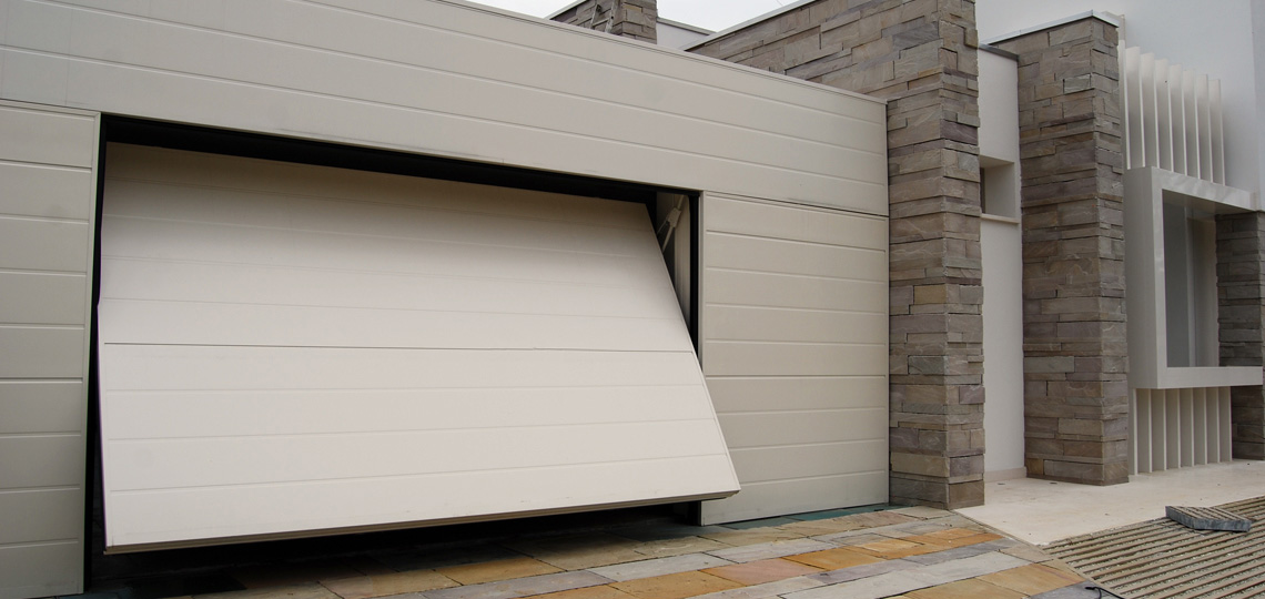 Chiusure per garage, basculanti, portoni sezionali e portoni ad ante gatteo